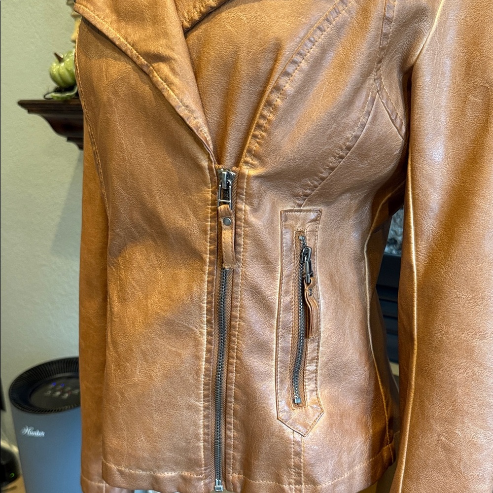 Max Studio Tan Leather Jacket - Picture 4 of 7
